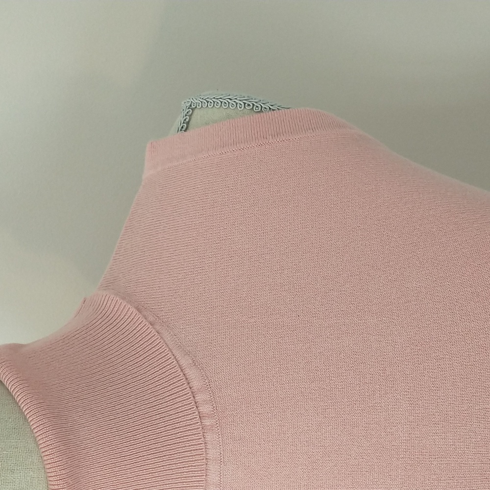 Sleeveless Turtleneck Top Size S - Picture 2 of 5